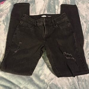 Old Navy Pop Icon Skinny mid rise black jeans with holes. Size 0